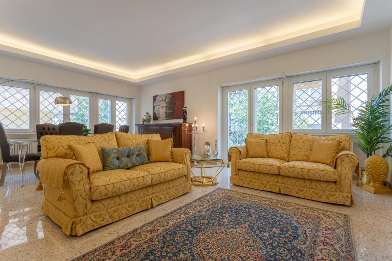 Ginevra Luxury New Classic Close Vatican Apartment Rom