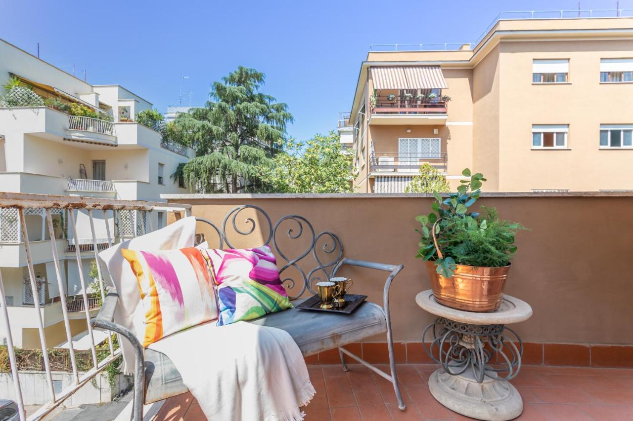 Ginevra Luxury New Classic Close Vatican Apartment Rom